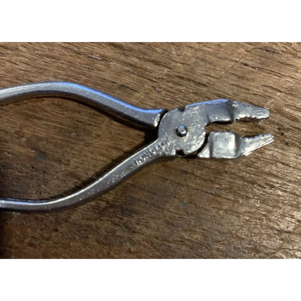 Vintage Mini Tool Linesman Pliers Keychain Key Ring - Made In Hong Kong